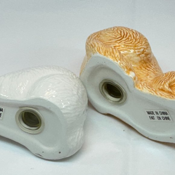 Novelty Ceramic Salt and Pepper Shakers Dog and Cat - Picture 4 of 4